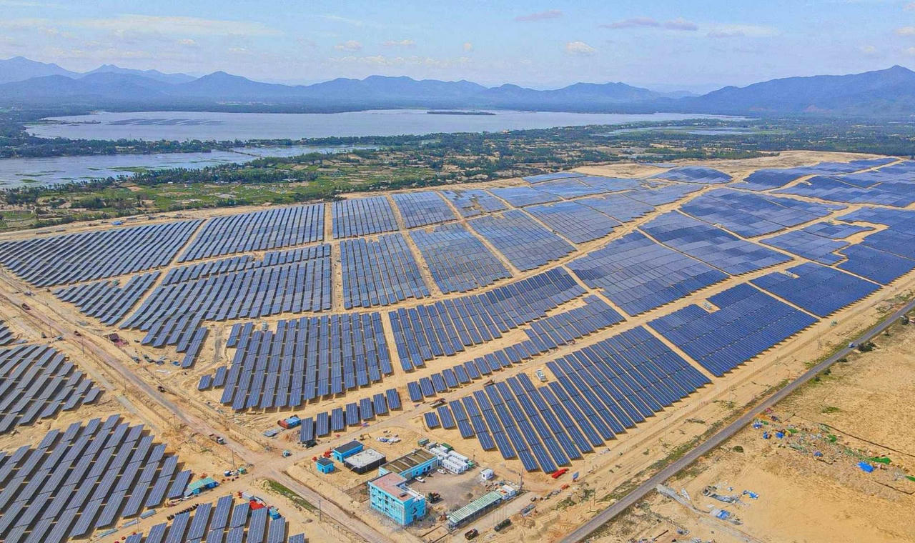 Trao 258 suất quà Tết cho các hộ nghèo, cận nghèo ở Bình Định