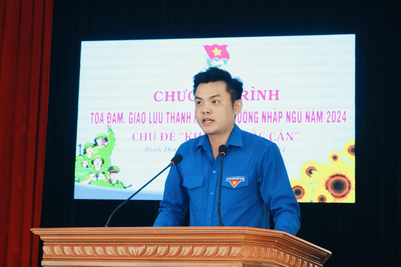 Bình Định: Gặp mặt thanh niên lên đường thực hiện nghĩa vụ quân sự năm 2024