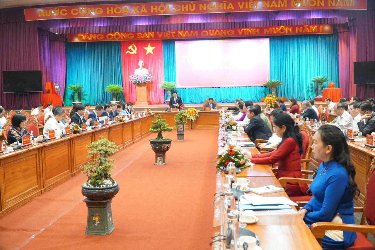 Chủ tịch Quốc hội Vương Đình Huệ: Bình Định cần tiếp tục nêu cao khát vọng, quyết tâm để bứt tốc