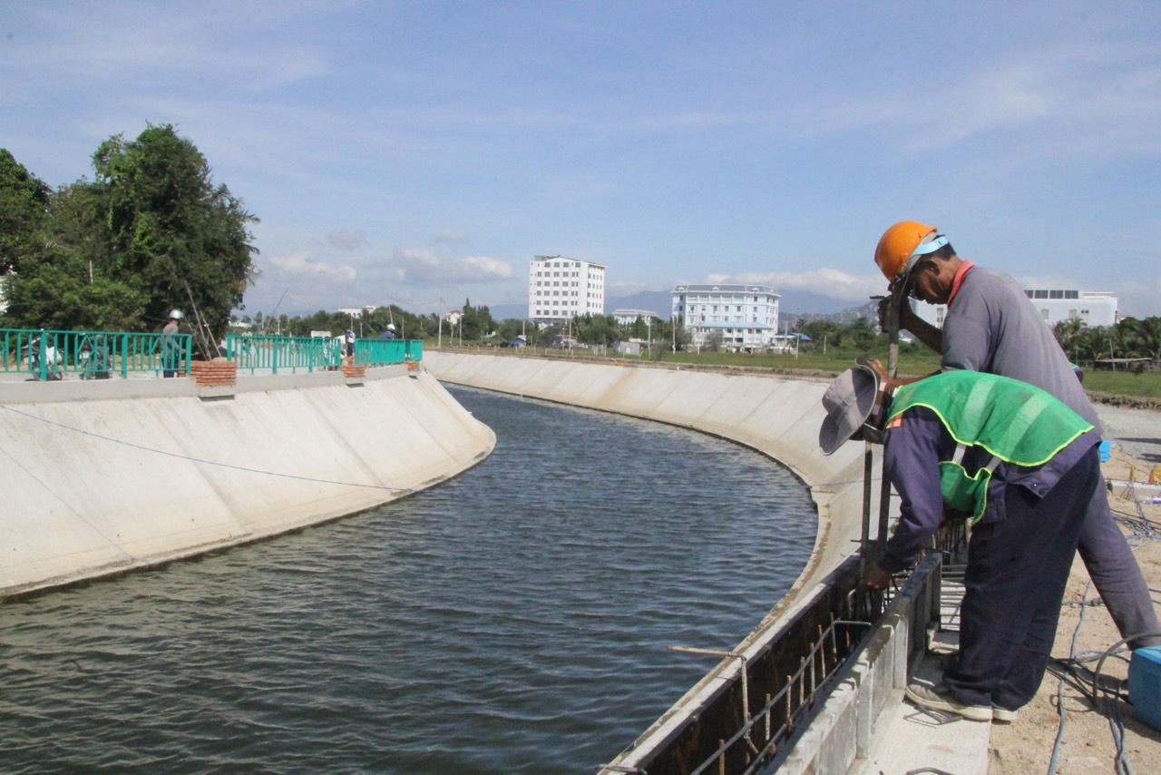 Ninh Thuận: Nêu cao trách nhiệm người đứng đầu trong việc giải ngân vốn đầu tư công năm 2024