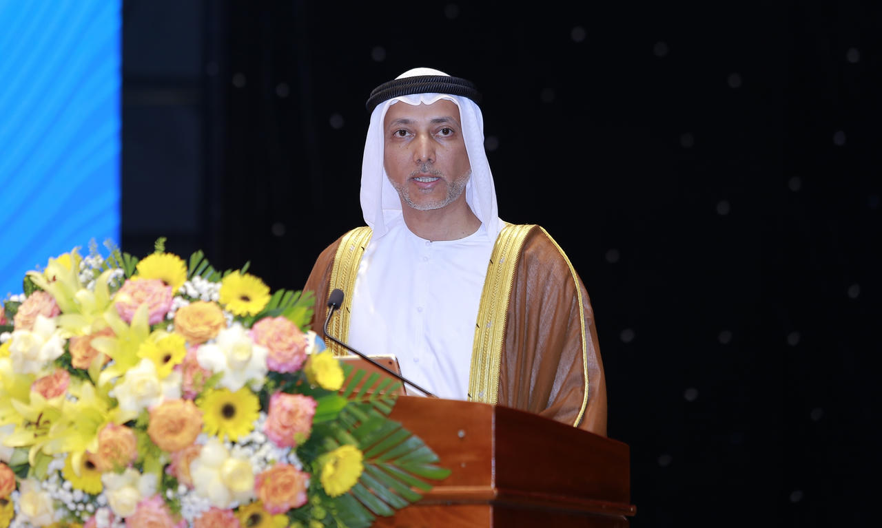 Chủ tịch Bình Định cam kết với nhà đầu tư 