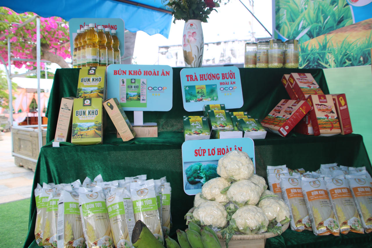 Nông sản Hoài Ân vươn tầm thế giới