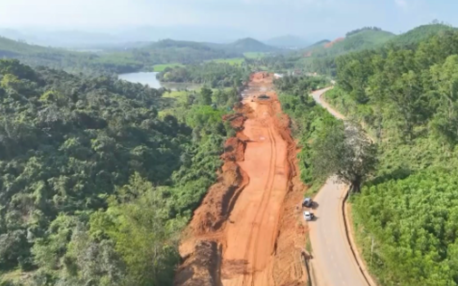 Chủ tịch tỉnh Bình Định chỉ đạo 'siết' kỷ luật, kỷ cương trong giải ngân vốn đầu tư công