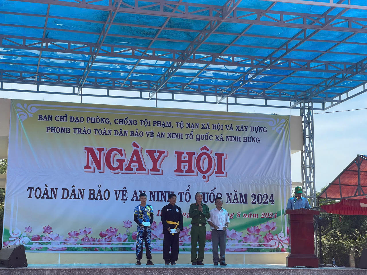 Sôi nổi Ngày hội toàn dân bảo vệ an ninh Tổ quốc tại xã Ninh Hưng (Khánh Hòa)