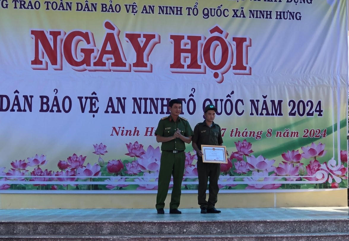 Sôi nổi Ngày hội toàn dân bảo vệ an ninh Tổ quốc tại xã Ninh Hưng (Khánh Hòa)