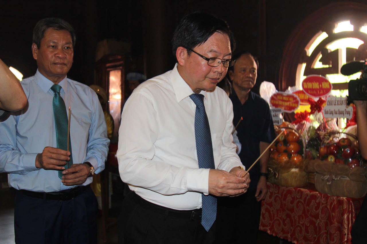 Long trọng Lễ giỗ 232 năm ngày mất của Hoàng đế Quang Trung - Nguyễn Huệ