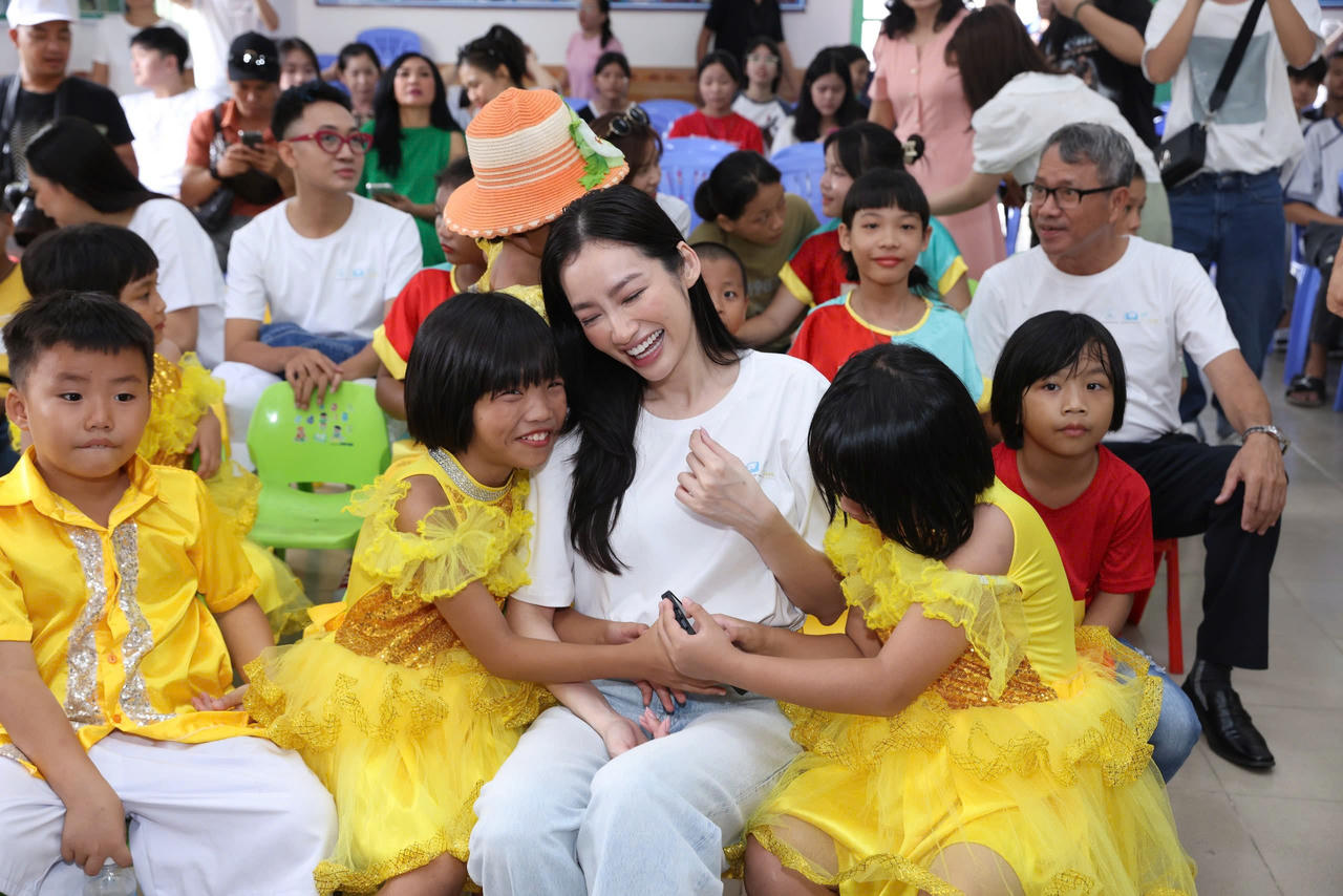 Cánh Diều Vàng 2024 'chắp cánh yêu thương' tại Làng trẻ em SOS ở Khánh Hoà