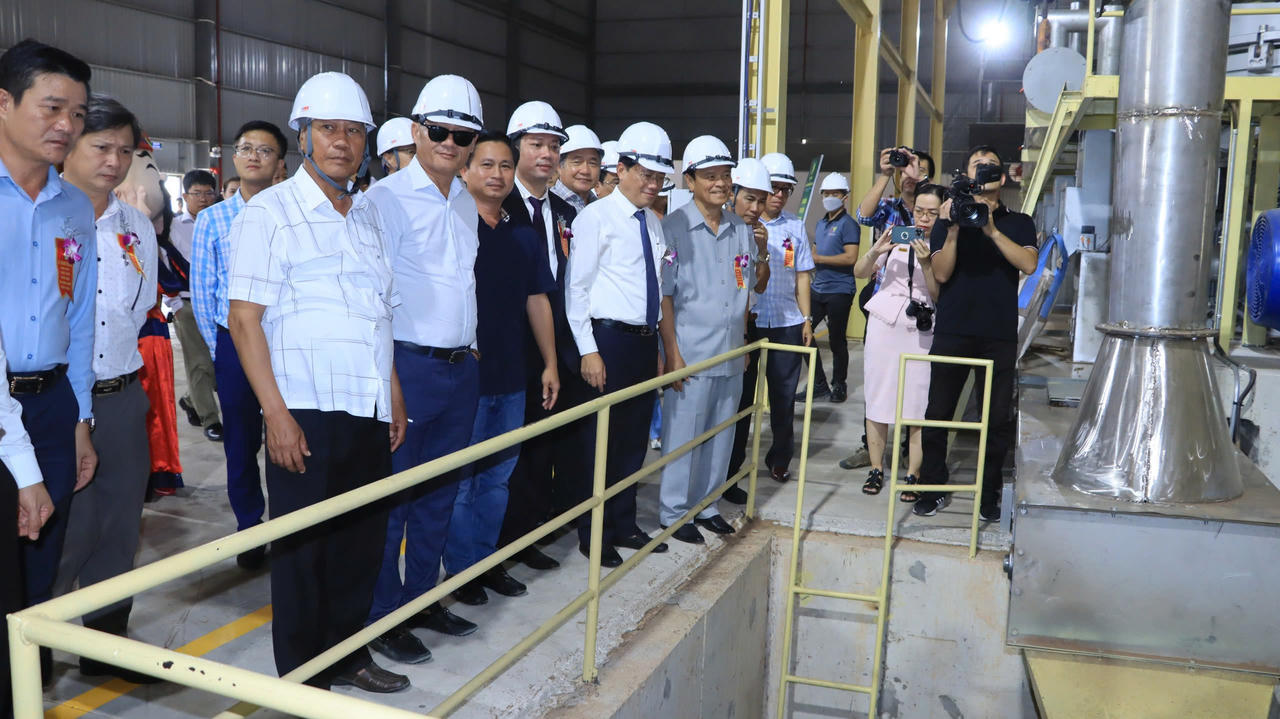 Khánh thành 2 nhà máy sản xuất viên nén và sản xuất dăm gỗ xuất khẩu hơn 700 tỷ đồng tại Bình Định