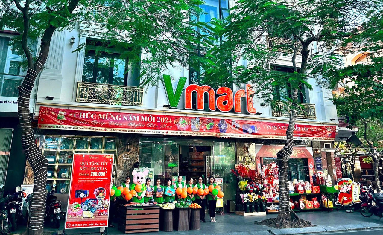 Hàng Việt “áp đảo” tại siêu thị V’mart