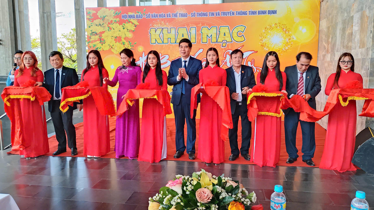 Bình Định khai mạc Hội báo Xuân Ất Tỵ năm 2025