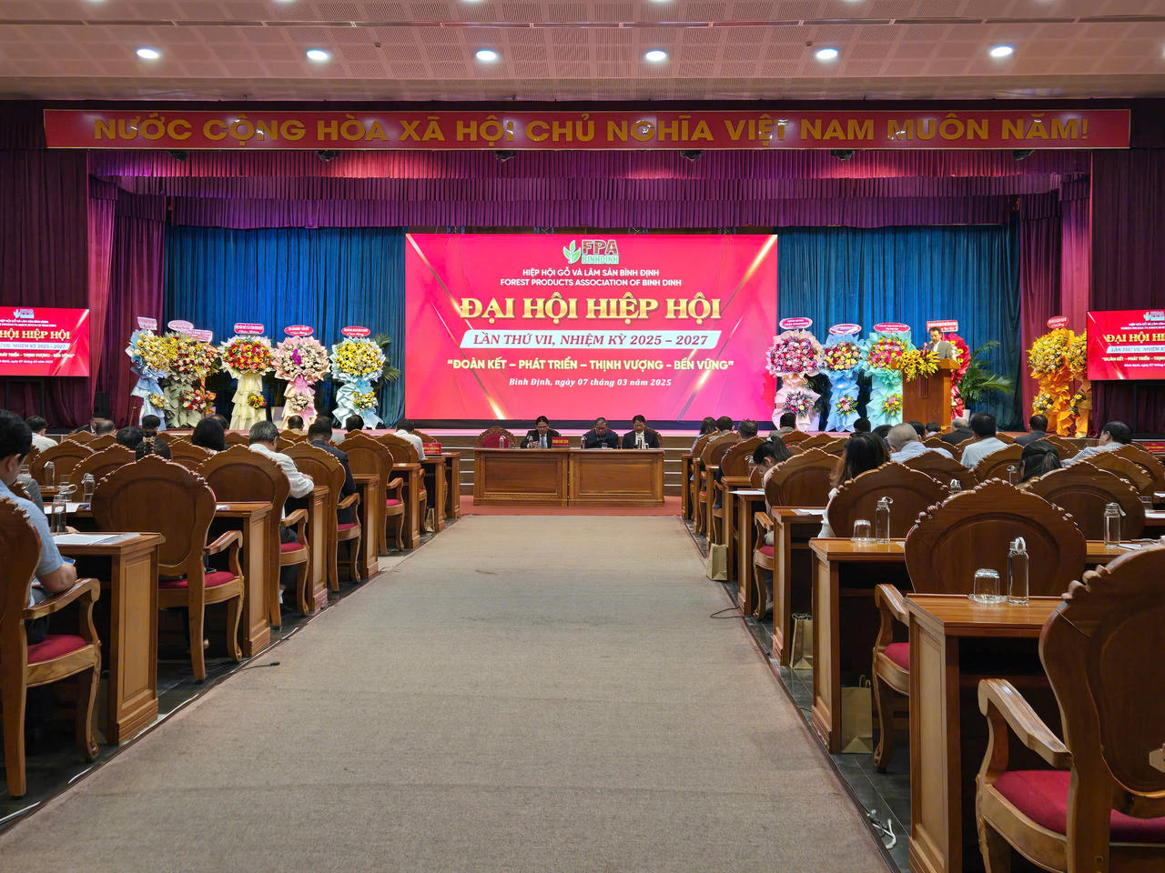 Ra mắt Ban chấp hành Hiệp hội Gỗ và Lâm sản Bình Định nhiệm kỳ 2025-2027