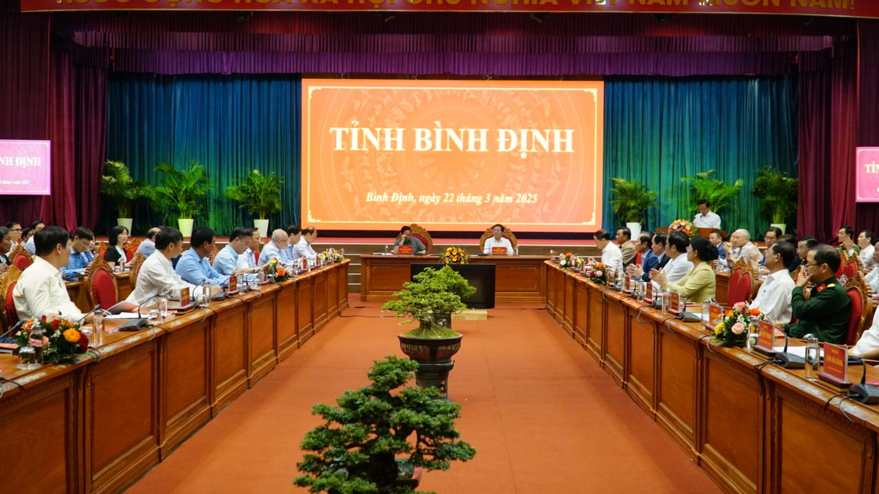 Bình Định cần lấy người dân và doanh nghiệp làm chủ thể để tháo gỡ khó khăn và tránh lãng phí