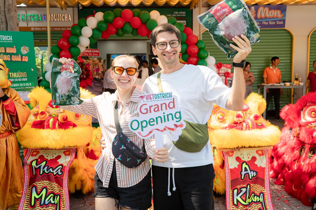 Khatoco ra mắt thương hiệu thịt đà điểu VietOstrich