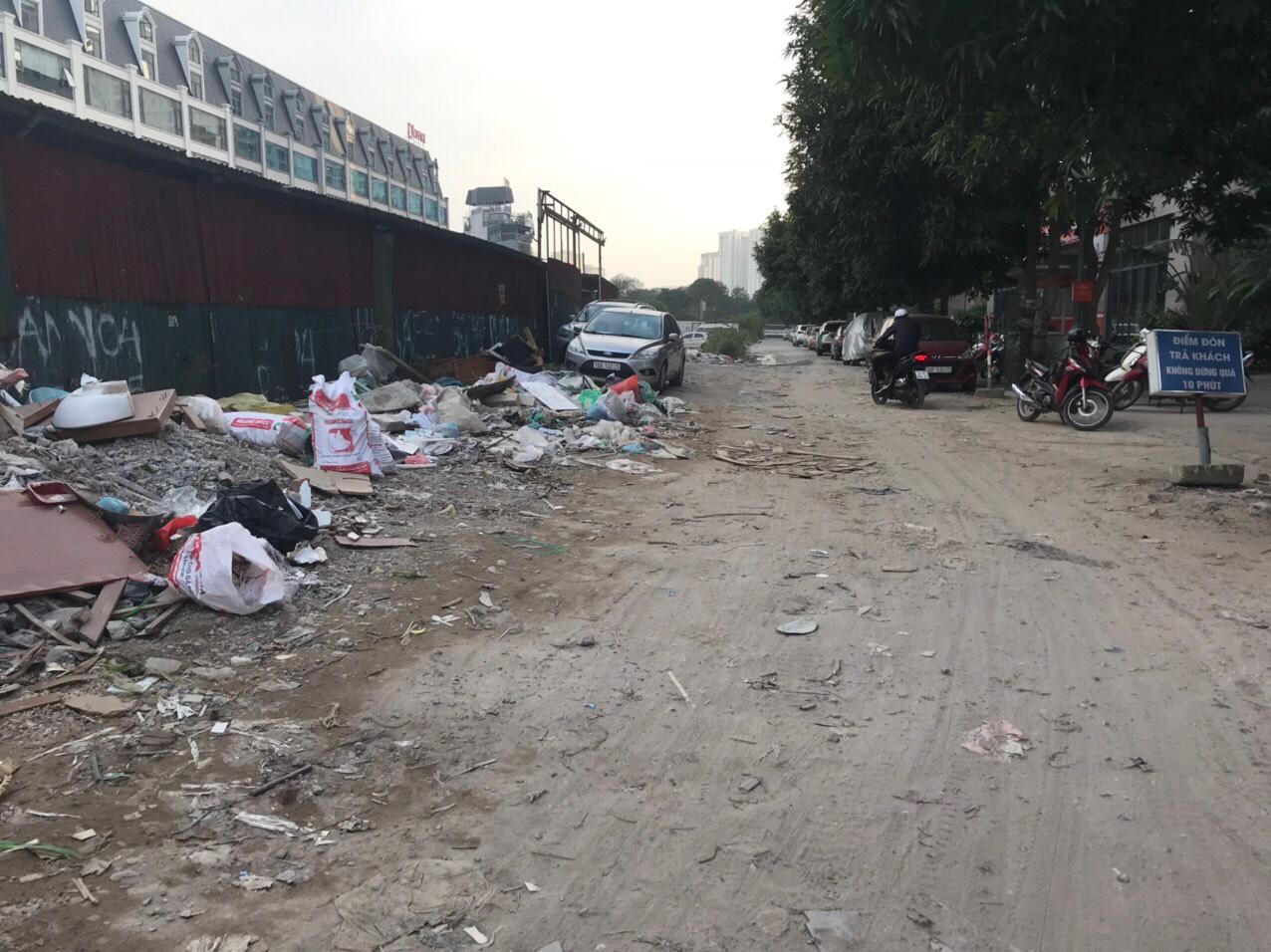 Cầu Giấy - Hà Nội: Người dân kêu cứu vì dự án chậm tiến độ