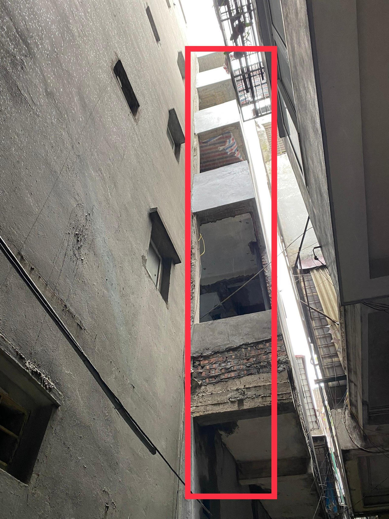 Phó chủ tịch quận Thanh Xuân: Xử lý đến cùng công trình vi phạm trật tự xây dựng tại phường Thanh Xuân Trung