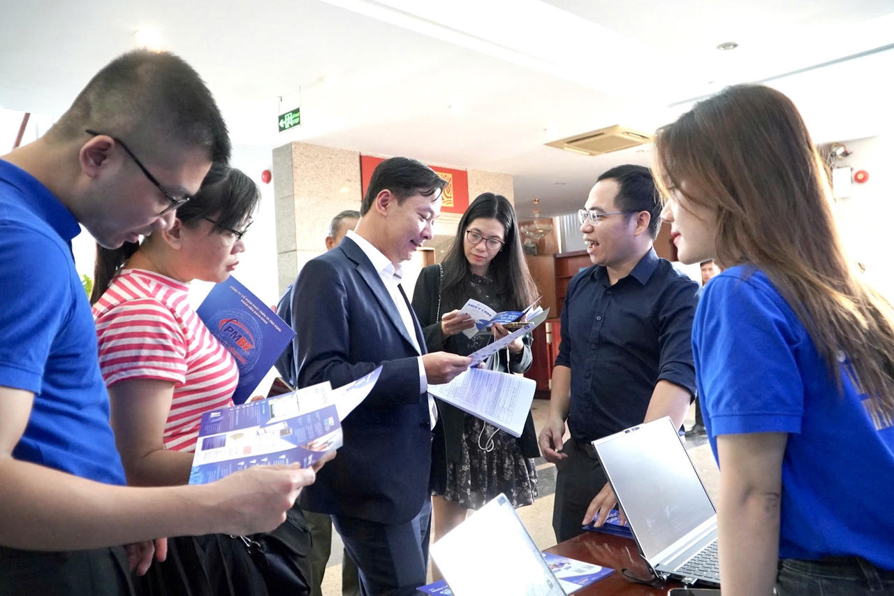 Meey Group chia sẻ về những giải pháp công nghệ bất động sản thông minh tại Diễn đàn Chuyển đổi số Hải Phòng 2024