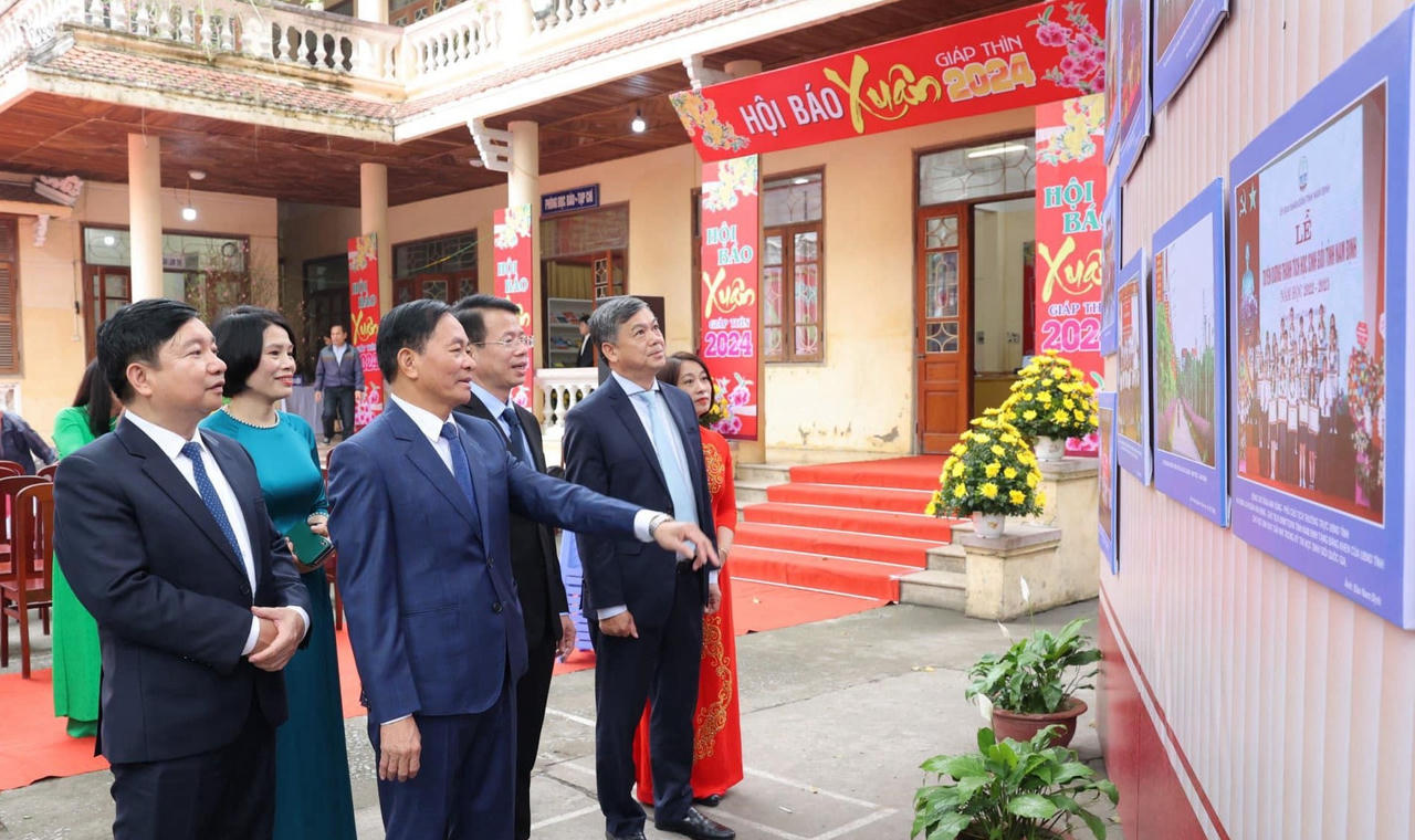 Khai mạc Hội Báo Xuân tỉnh Nam Định năm 2024