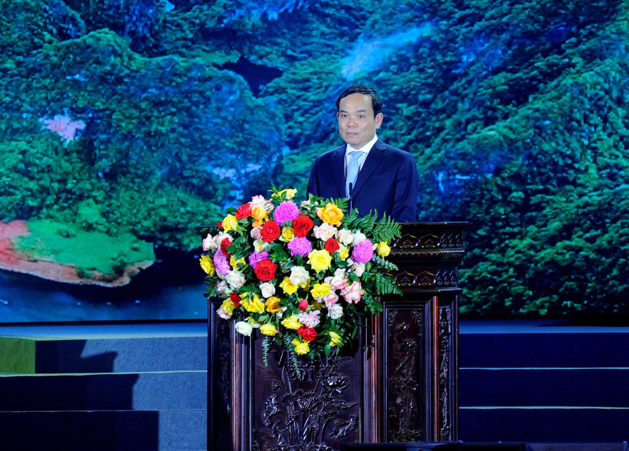 Quần thể danh thắng Tràng An tròn mười năm ghi danh “Di sản Văn hóa và Thiên nhiên thế giới”.