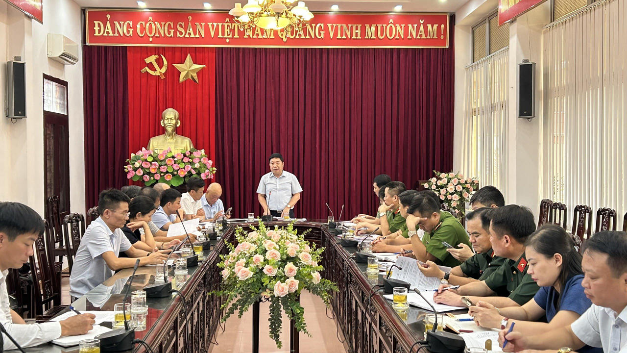 VPF khen Ban tổ chức sân Thiên Trường