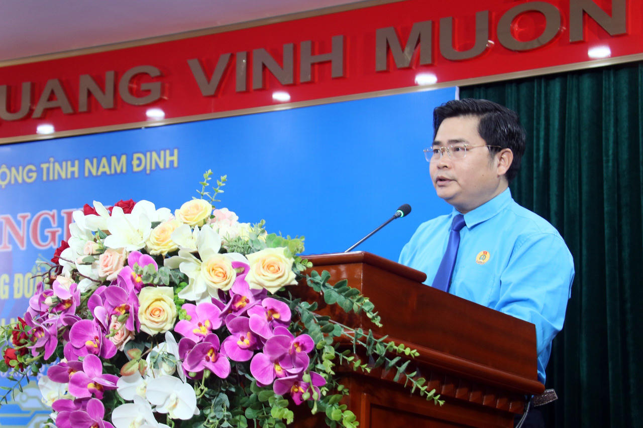 Nam Định biểu dương 65 Chủ tịch công đoàn và 30 Trưởng ban Nữ công tiêu biểu
