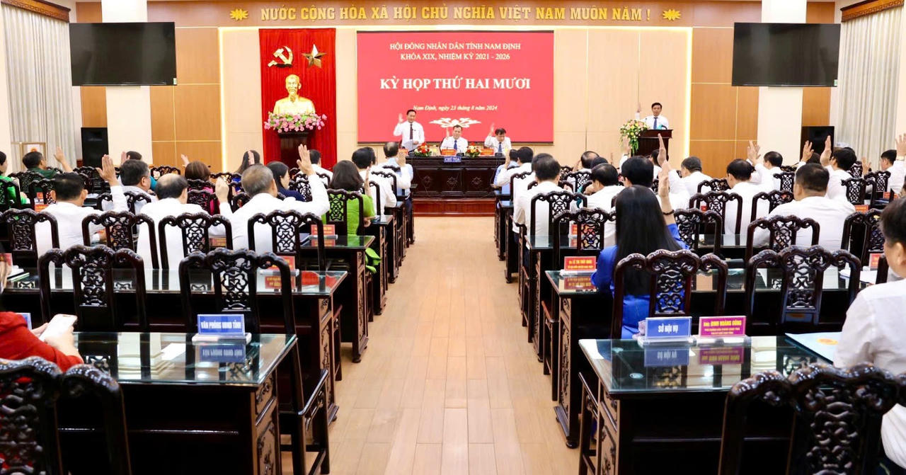 HĐND tỉnh Nam Định thông qua 14 Nghị quyết