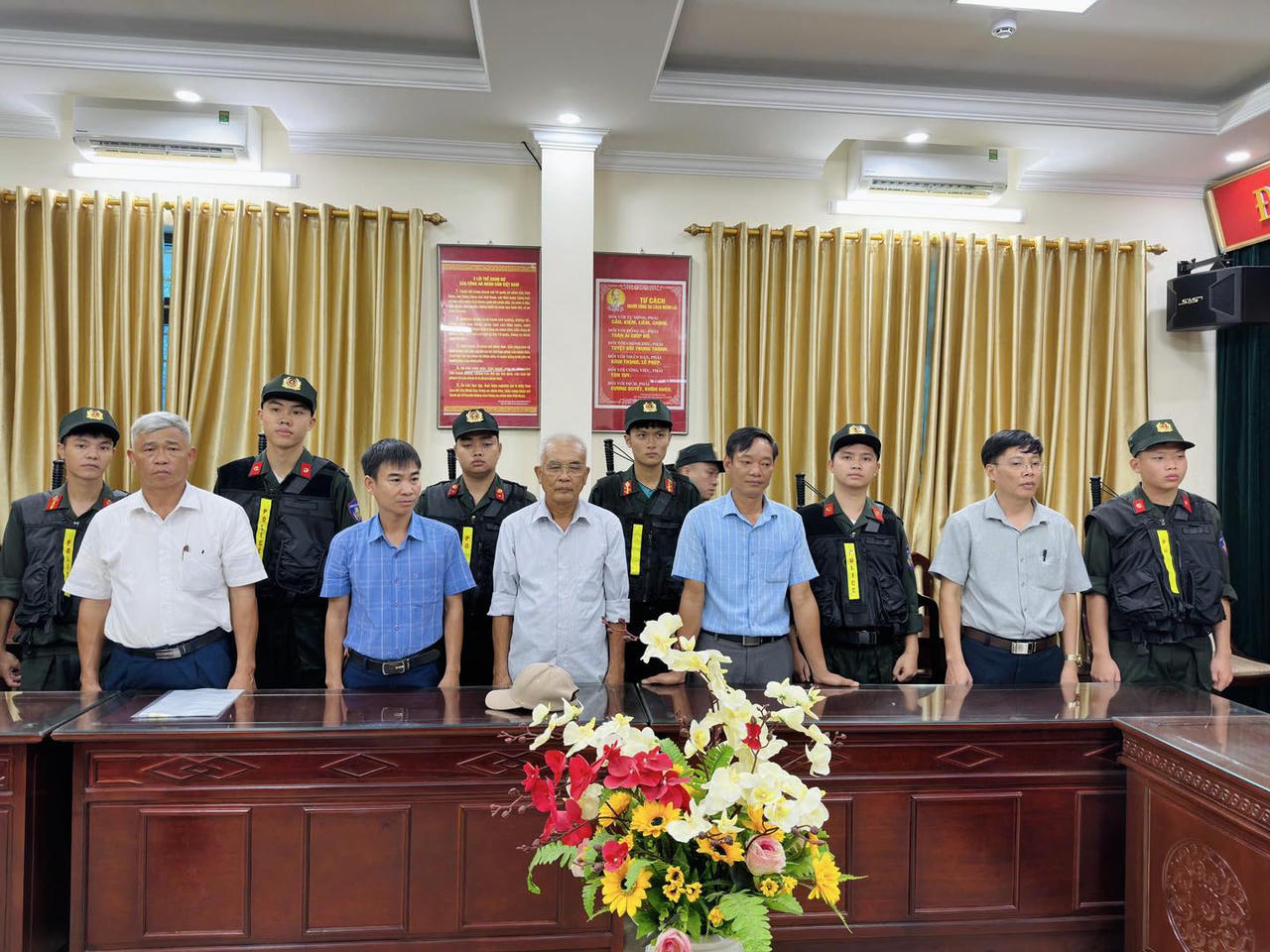 Nam Định: Khởi tố, bắt tạm giam 5 lãnh đạo, nguyên lãnh đạo, cán bộ xã Nam Điền