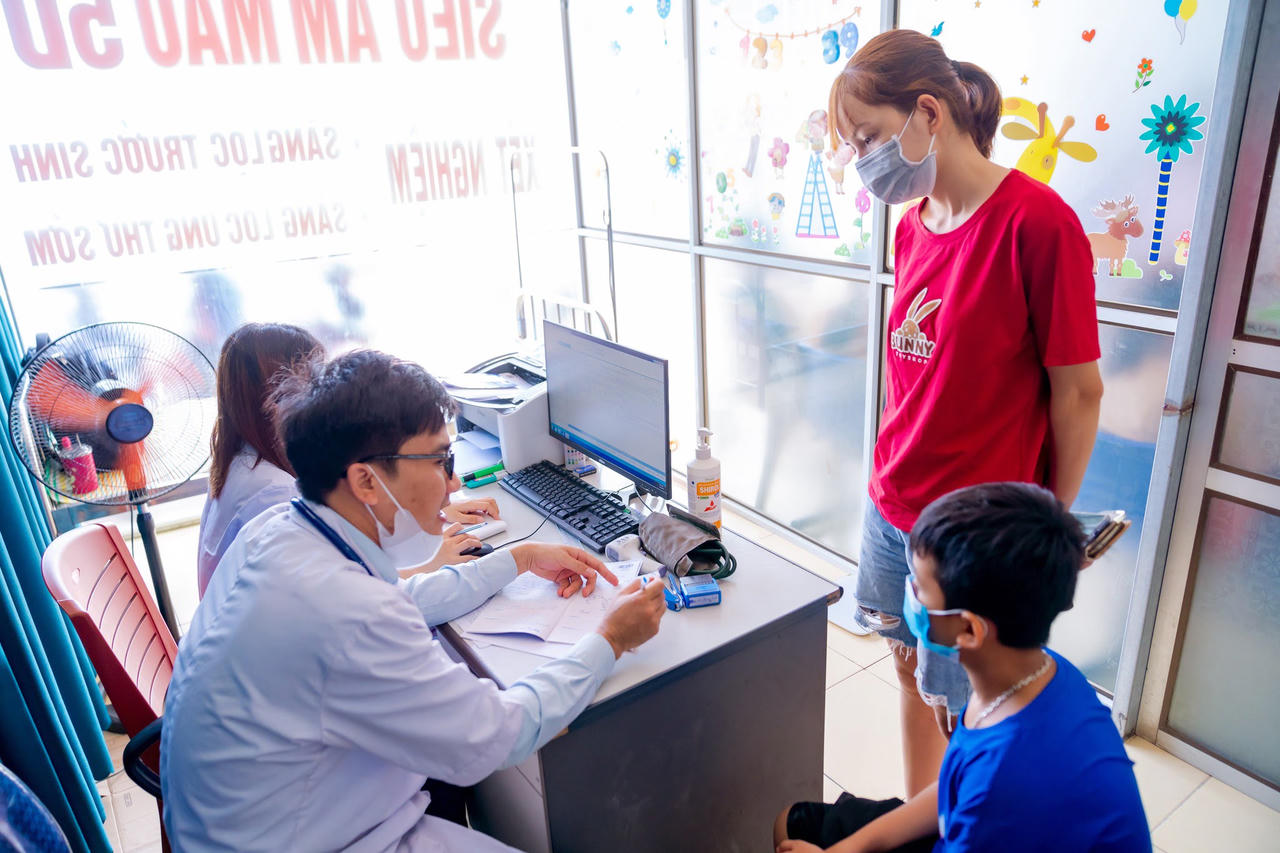 Phòng khám Đa khoa Hồng Phát áp dụng khám bảo hiểm y tế cho mọi đối tượng