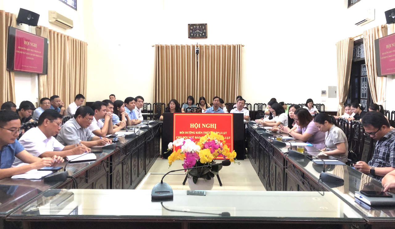 Sở Tư pháp tỉnh Nam Định bồi dưỡng kiến thức pháp luật Giao thông Đường bộ cho báo cáo viên cấp huyện