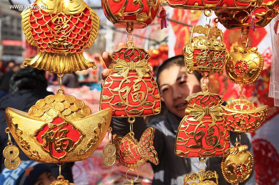 Không khí mua sắm Tết tại khắp Trung Quốc