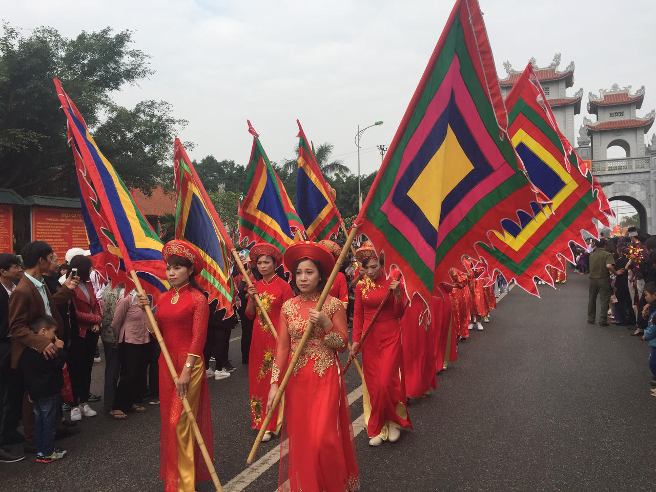 Phó Chủ tịch nước dự Lễ kỷ niệm 1977 năm Khởi nghĩa Hai Bà Trưng.