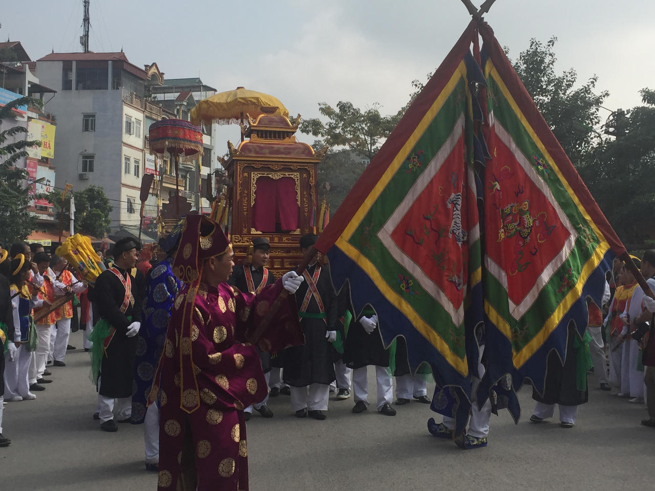 Độc đáo lễ hội “Con đĩ đánh Bồng' ở Triều Khúc