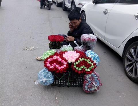 Nhộn nhịp thị trường quà tặng Valentine