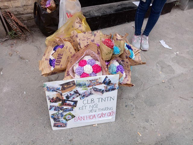 Nhộn nhịp thị trường quà tặng Valentine