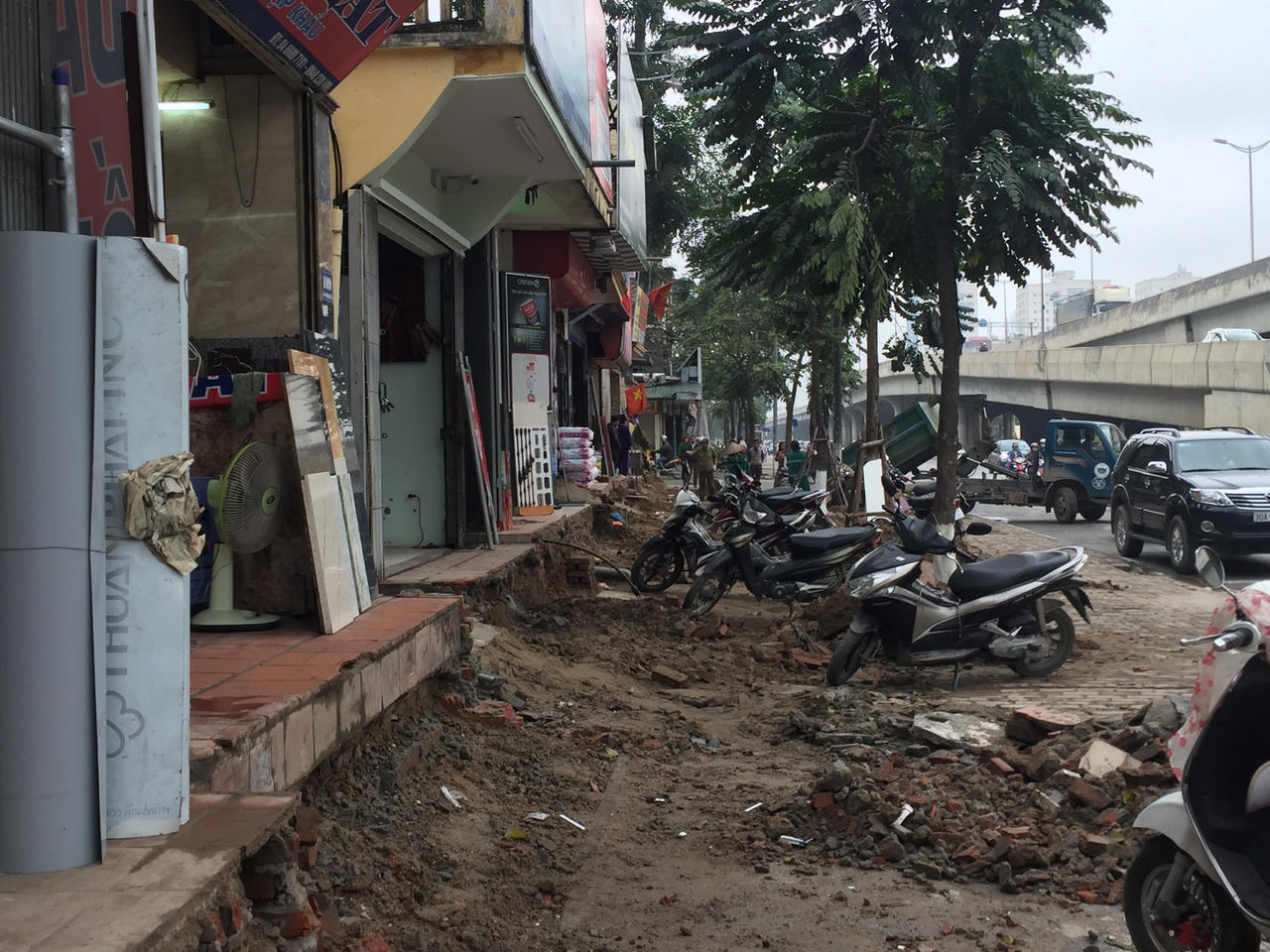 Hà Nội khác lạ khi vỉa hè 'đòi' lại phần bị lấn chiếm 