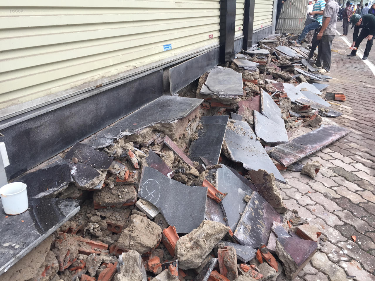 Hà Nội khác lạ khi vỉa hè 'đòi' lại phần bị lấn chiếm 