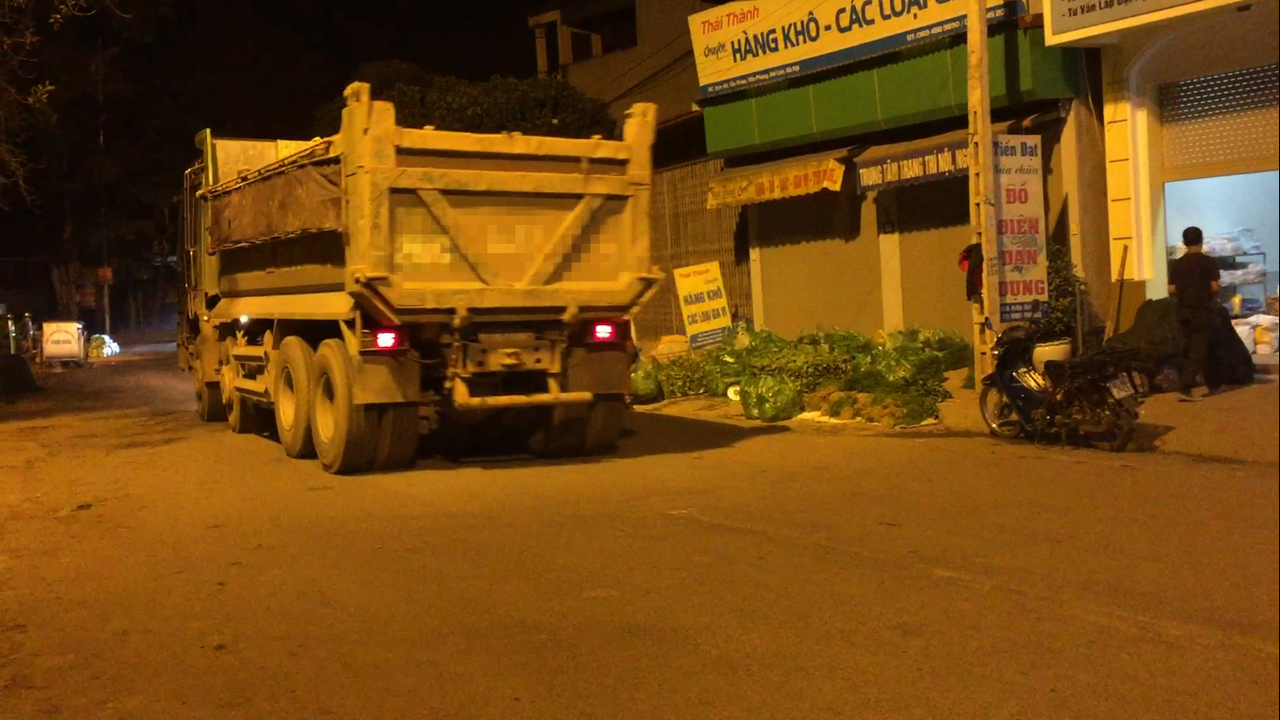 Mê Linh, Hà Nội: Bất thường những chuyến đất đêm