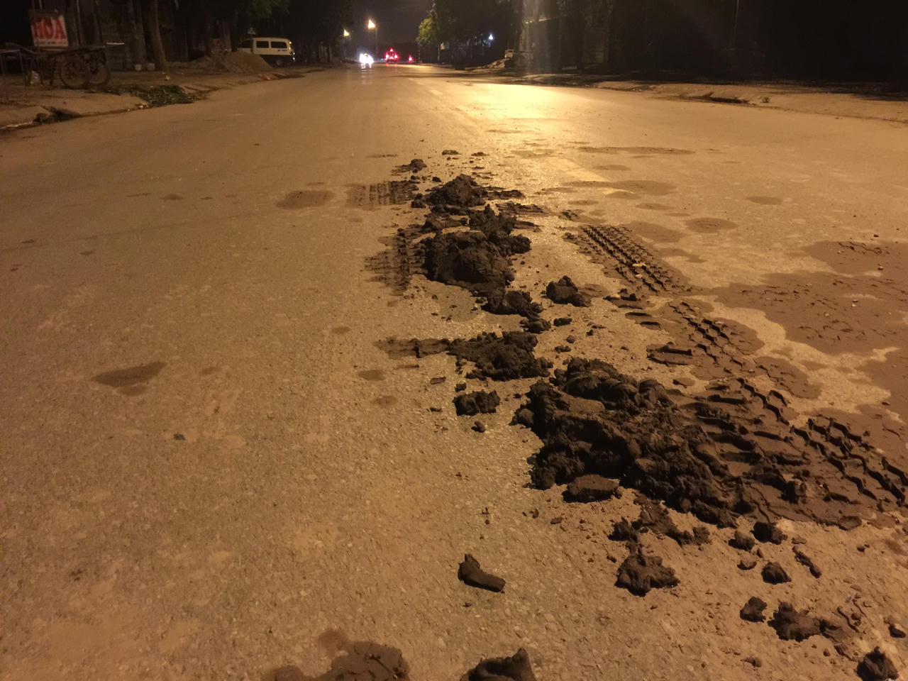 Mê Linh, Hà Nội: Bất thường những chuyến đất đêm