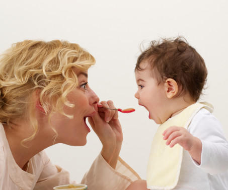 Kết quả hình ảnh cho khi nào cho con dùng men tiêu hóa