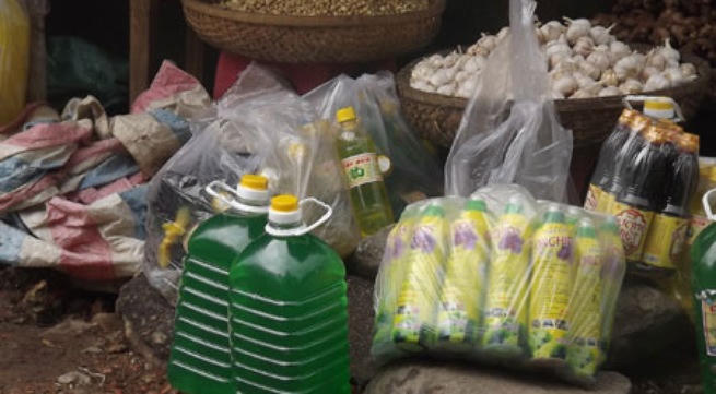 Kết quả hình ảnh cho nước rửa bát dởm