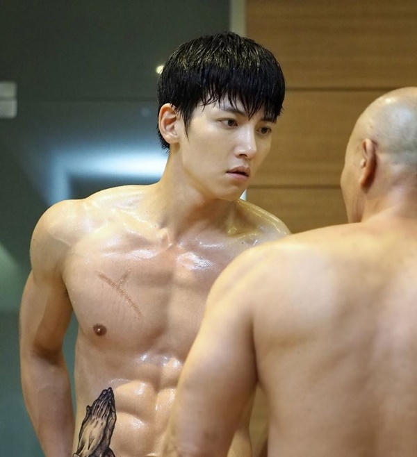 Kết quả hình ảnh cho phim the k2 ji chang wook