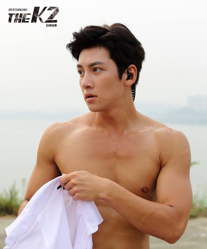 'Ngất' với màn khoe body của ji Chang Wook trong drama “The K2“