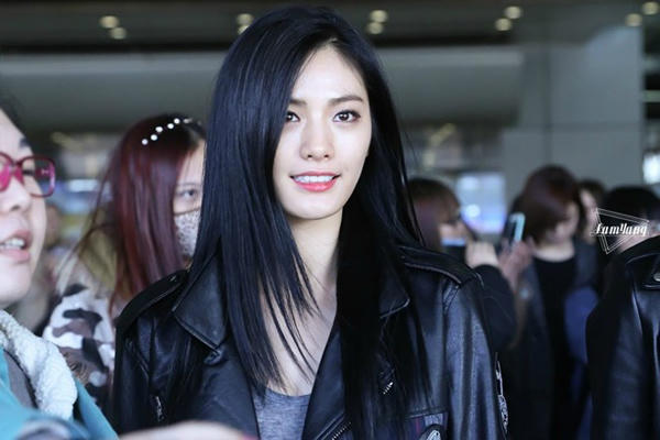 Kết quả hình ảnh cho nhuộm tóc đen