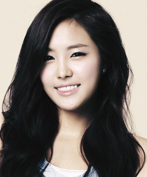 Kết quả hình ảnh cho nhuộm tóc đen