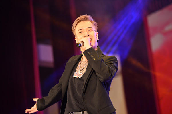 Chào tân sinh viên Viện Báo chí: Rực cháy cùng Fire Up 2022