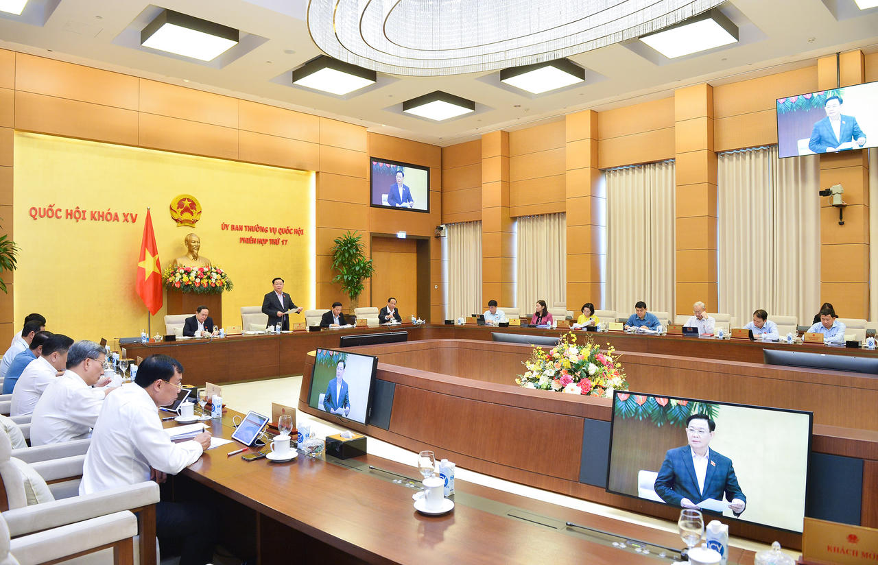 Đề xuất hai phương án tổ chức Kỳ họp bất thường lần 2