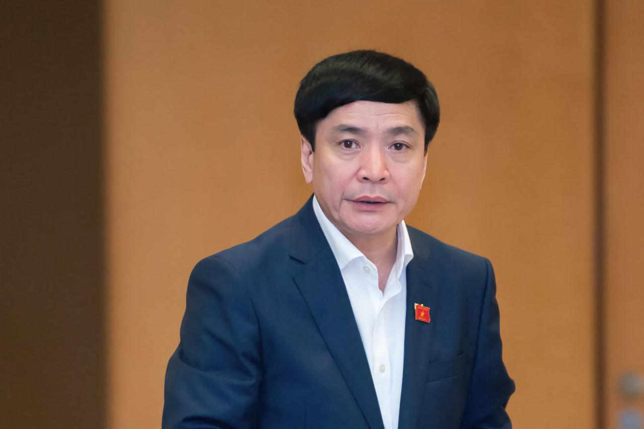 Thông qua Nghị quyết Hướng dẫn thi hành một số điều của Nội quy kỳ họp Quốc hội