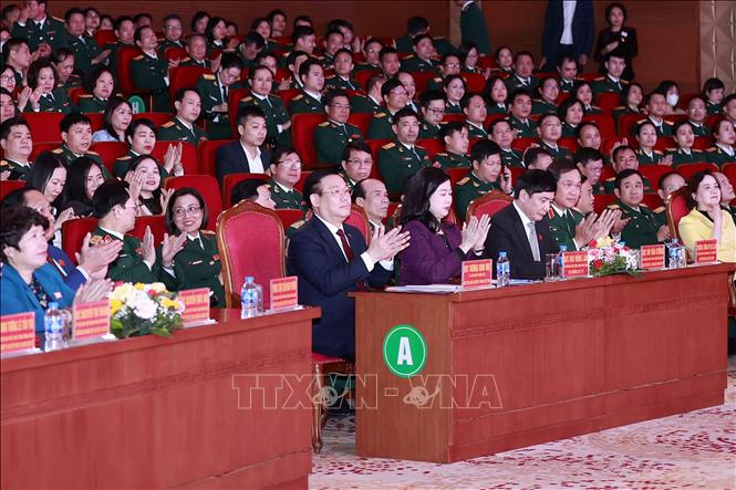 Chủ tịch Quốc hội Vương Đình Huệ dự Gặp mặt kỷ niệm 68 năm Ngày Thầy thuốc Việt Nam