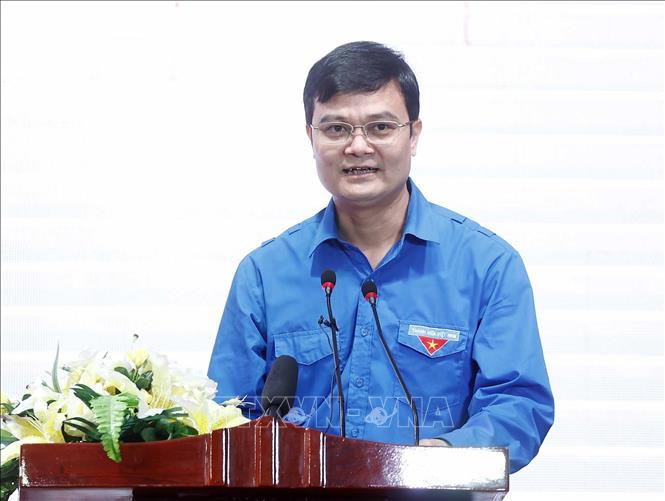 Chủ tịch nước dự gặp mặt truyền thống cựu cán bộ Đoàn Thanh niên các thời kỳ