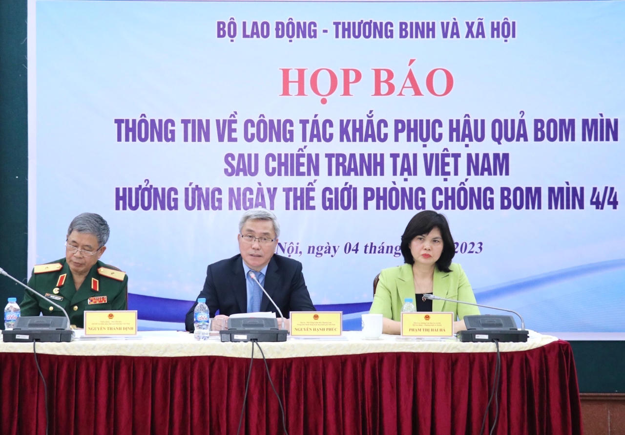 Sẽ xây dựng Pháp lệnh khắc phục hậu quả bom mìn sau chiến tranh