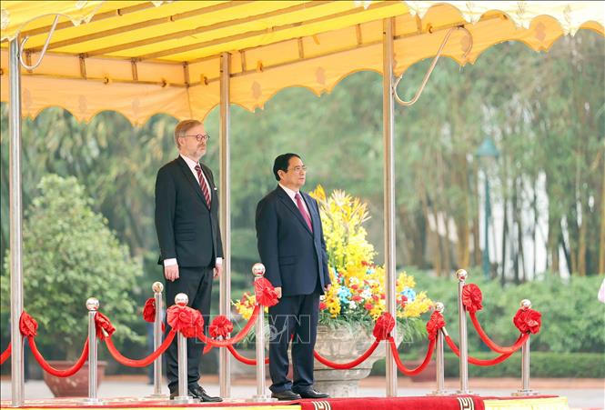 Thủ tướng Phạm Minh Chính chủ trì Lễ đón Thủ tướng Cộng hòa Séc thăm chính thức Việt Nam